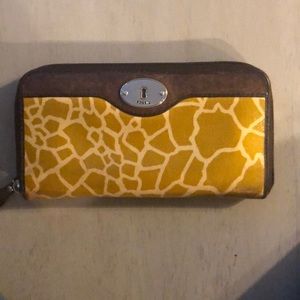 Fossil wallet